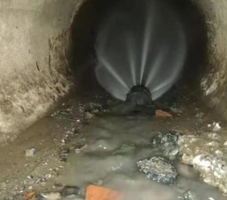 双鸭山市政管道清淤